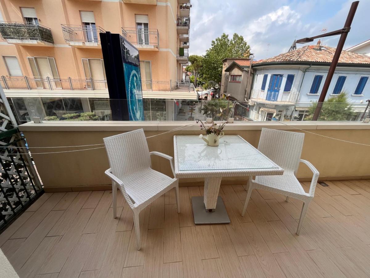 Marina Beach Residence Rimini Exterior foto