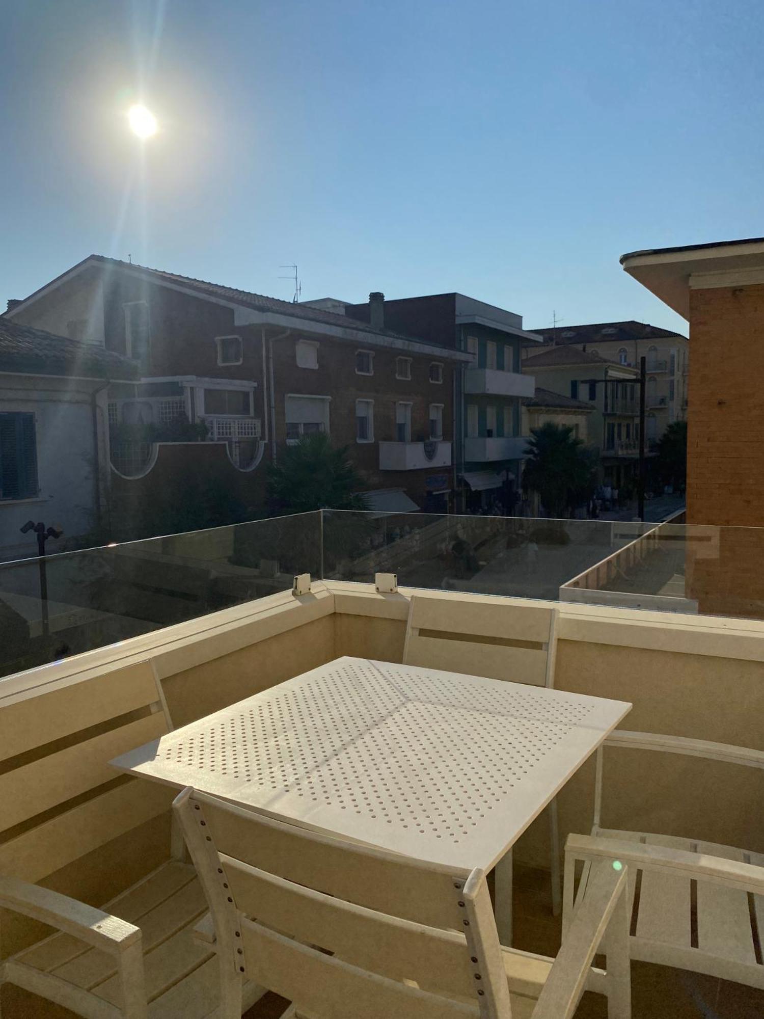 Marina Beach Residence Rimini Exterior foto